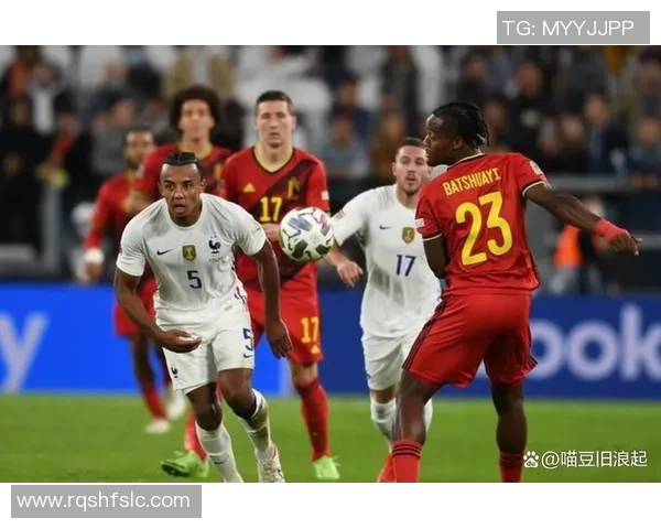 球星风采展现与足球激情碰撞的视觉盛宴